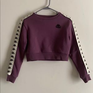 Size XS girls cropped top (Kappa)